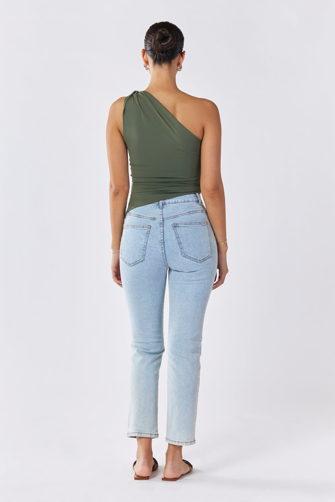 Cabo Asymmetric Top