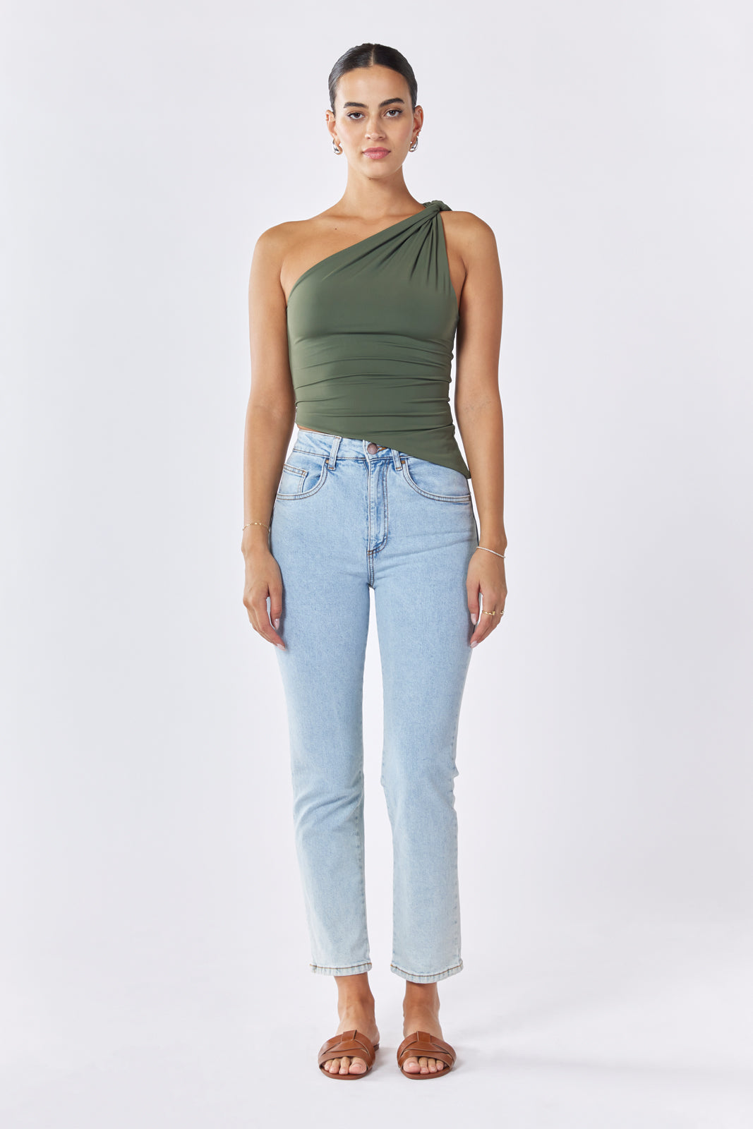 Cabo Asymmetric Top