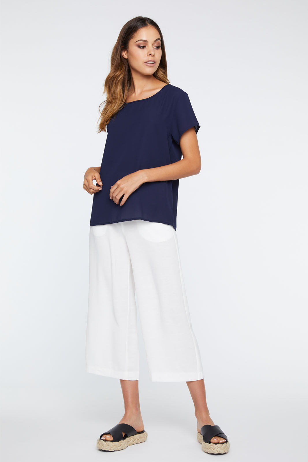 Light Crepe Tee