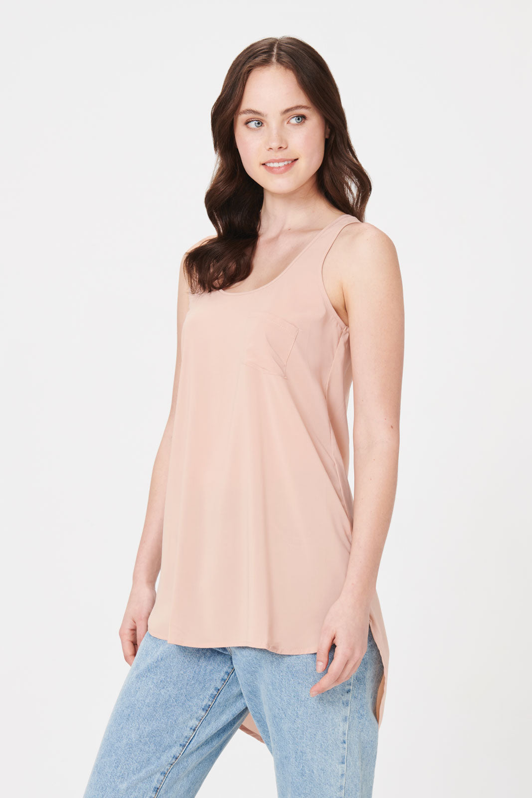 Long Pocket Tank